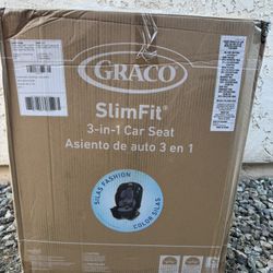 New! Graco Slimfit 