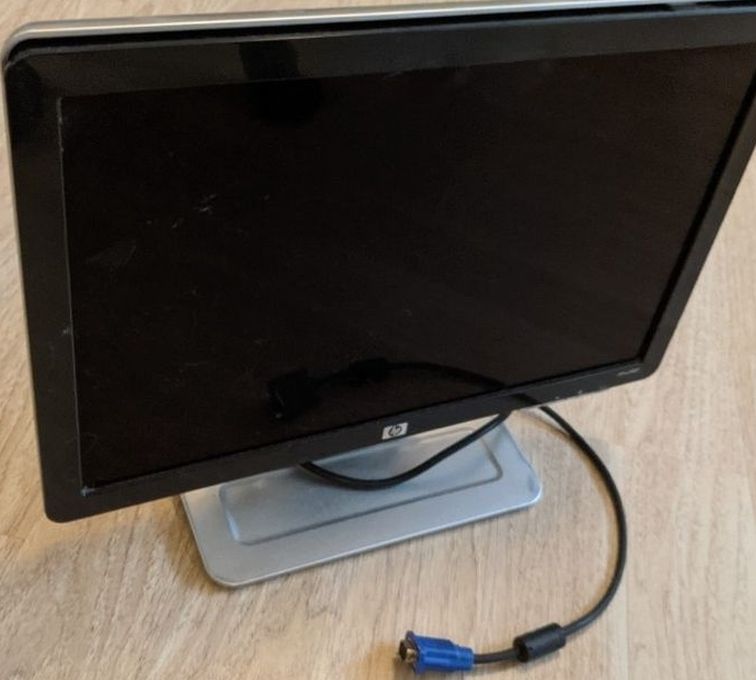 HP Computer Monitor