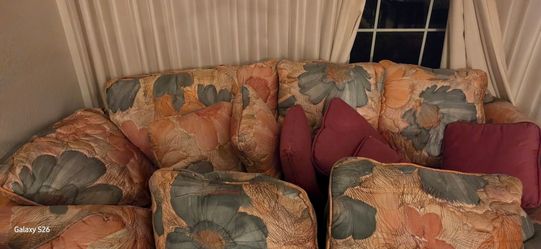 Sofa set