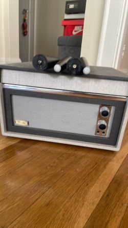 Crosley MCM record player