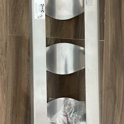 Metal Wall Wine Rack 