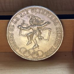 Coin Of Mexico. Olympus Games 1968. 