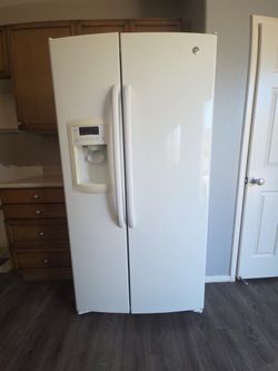 Refrigerator GENERAL ELECTRIC
