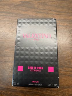 Valentino Born in Roma Extradose