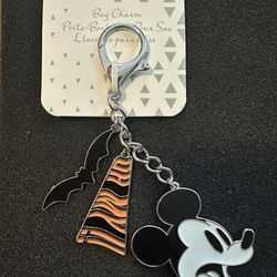 New Disney Mickey Mouse Charm Key Chain 
