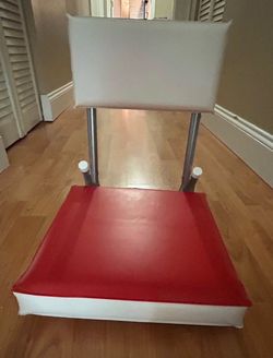 Padded stadium seat