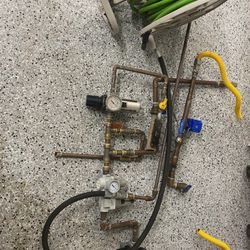 Air compressor hose, 3 valves, w/copper