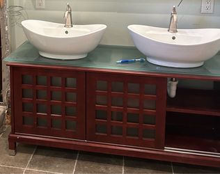 Vanity - double sink