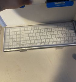 Hola Mi Gente Tengo Este Teclado Para Computadora Completamente Nuevo