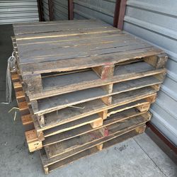 8 pcs of Free pallets 40”x48”  in Pomona