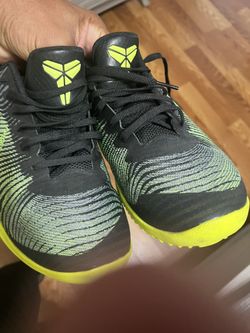 Kobe Sneakers 10.5