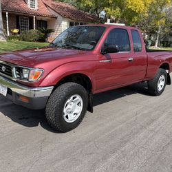 1996 Toyota  Tacoma 4x4 5 Speed Manual 