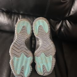 Jordan 11 Gamma 