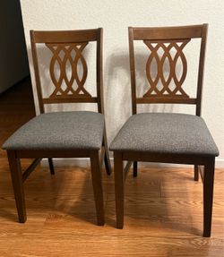 2 Dining Chairs