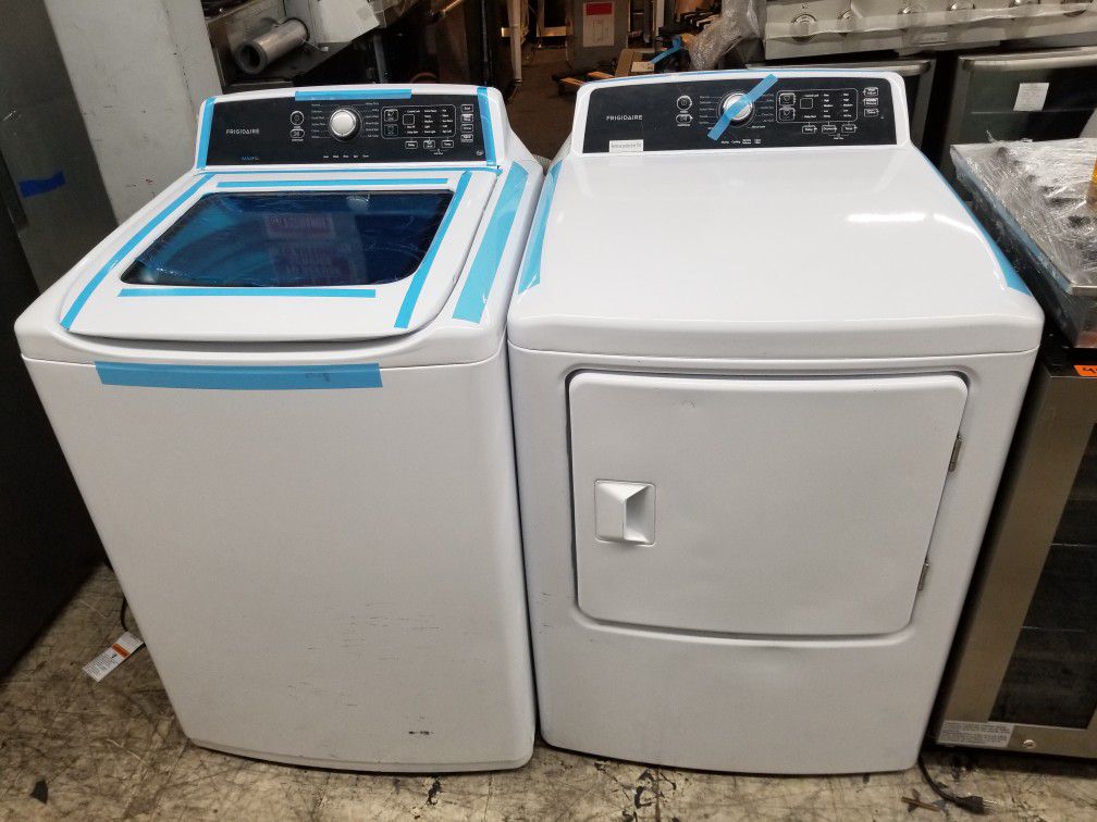 Frigidaire electric washer and dryer pair white with small scratch and ding