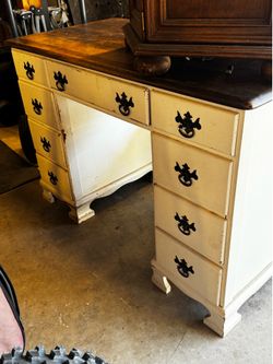Wood desk