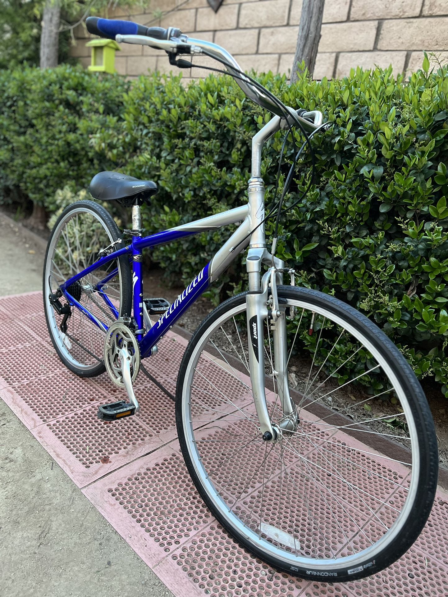 specialized crossroads build