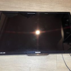 Philips 40” LED/LCD 1080p TV with Wall Mount