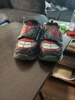 Size 8 Spider-Man Shoes 