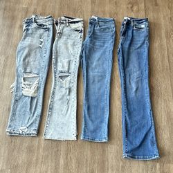 Women’s Jeans Large Lot 