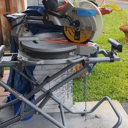 Rigid 12" Saw