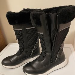 WOMENS LIKE NEW BEAUTIFUL NAUTICA BLACK EVERLY SNOW BOOTS  SIZE 7