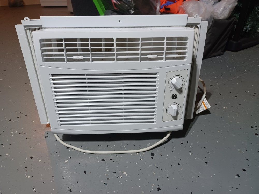 General Electric Air Conditioner 