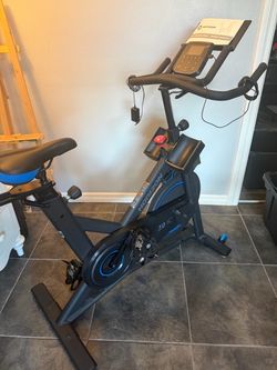 Horizon Fitness 7.0IC Indoor Cycle Exercise Bike