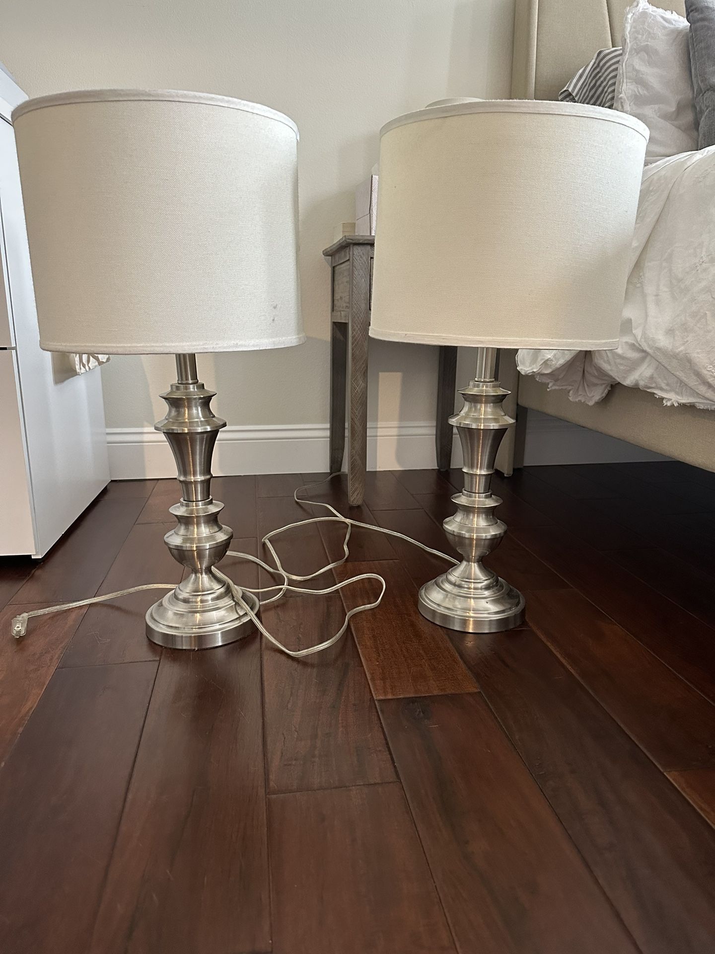 Set Of 2 Lamps