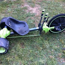 Green Mechine scooter