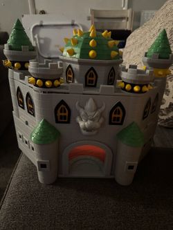 Mickey house / bowser house