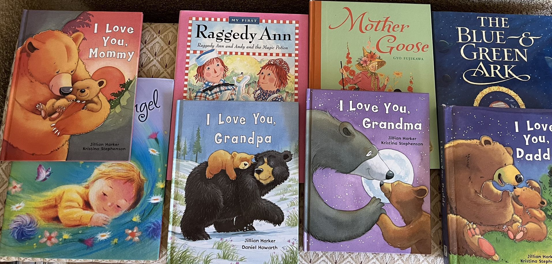 9 Book Collection: 8 Hardback & 1 Paperback Youg Child  Story time Collection MIT