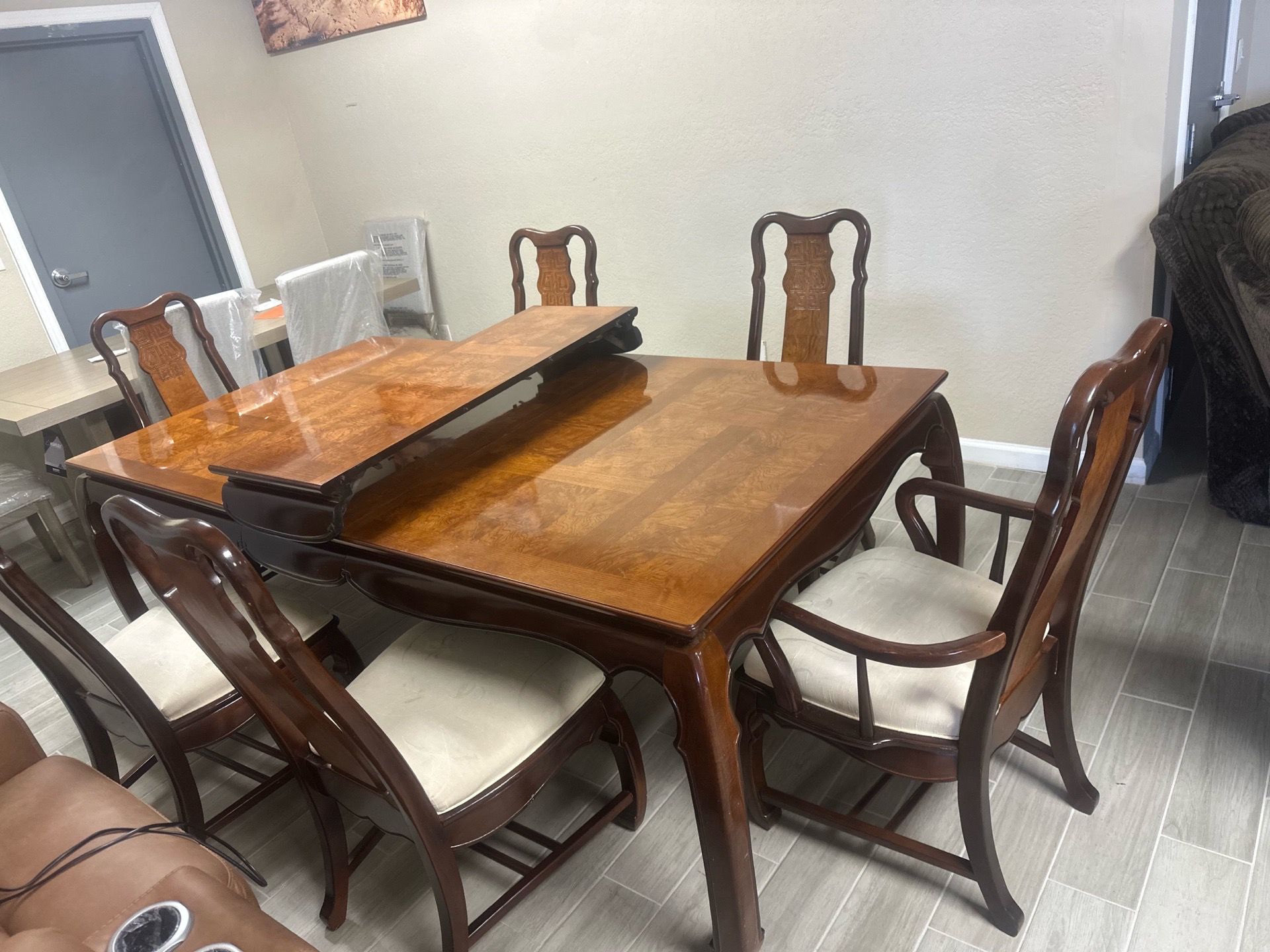 LIKE NEW TABLES AND 6 CHAIRS