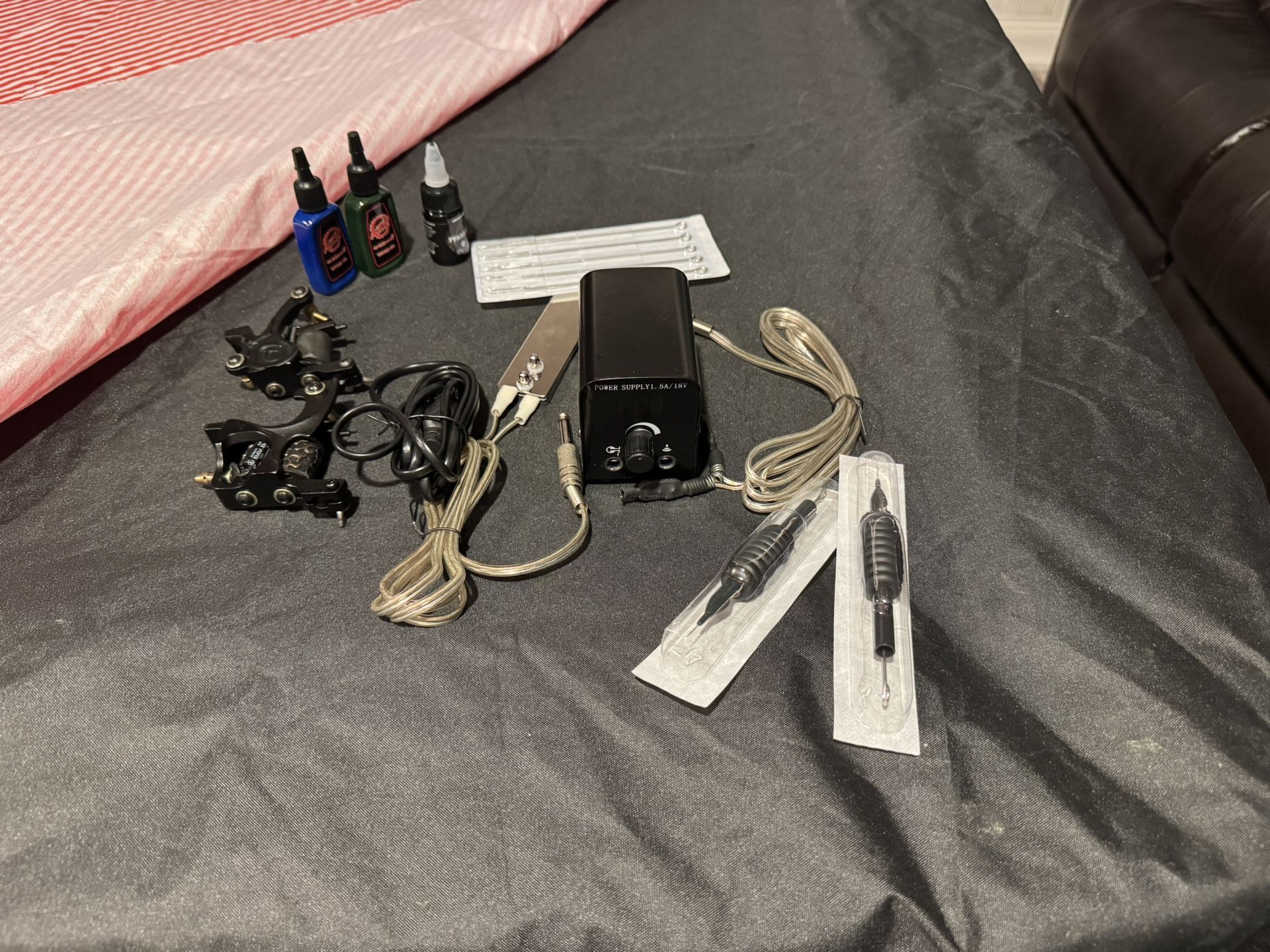 New Tattoo Kit With 2 Machines