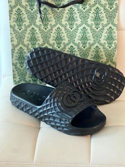 Gucci men slides