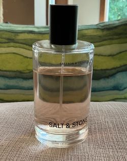 Salt and Stone - Saffron and Cedar body spray