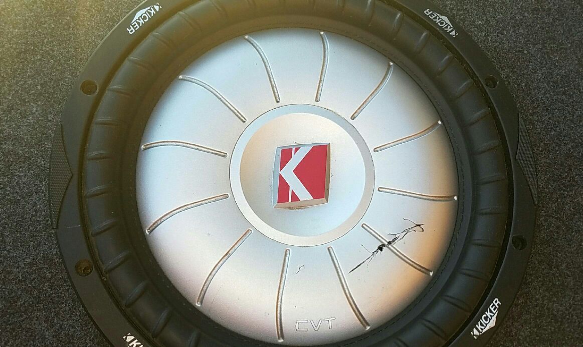 Kicker 12 cvt