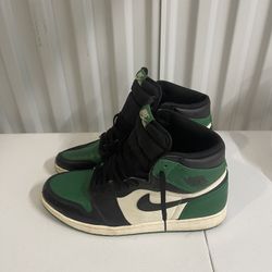 Size 13 - Jordan 1 Retro High OG Pine Green 2018
