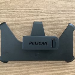 Pelican Voyager Black with Belt Clip for IPHONE 17 Pro Max**New**