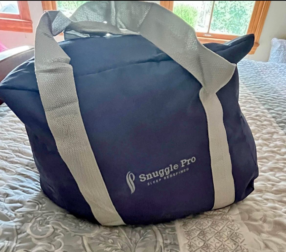 Snuggle Pro 15-pound weighted blanket