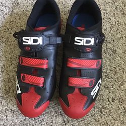 Sidi MTB cycling Shoes.  Size Is 46.5 Eu.  11.75 American Size.