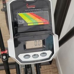 Sunny Health & Fitness Air Resistance Exercise Bike 