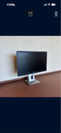 One HP Adjustable EliteDisplay E232 23-Inch Monitor