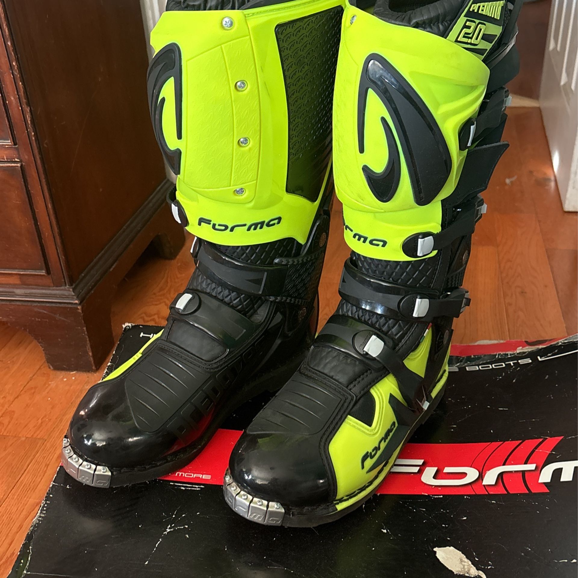 Forma Mx Boots Brand New