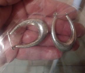 925 silver etched floral.hoops nice!