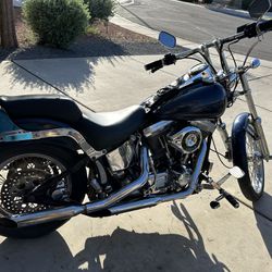 1985 Harley Davidson FXST Softail (BEST OFFERS ACCEPTED)