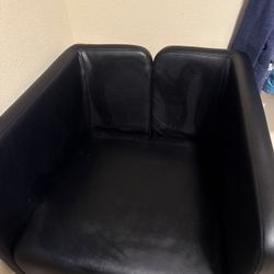 Black Luxury Chair 