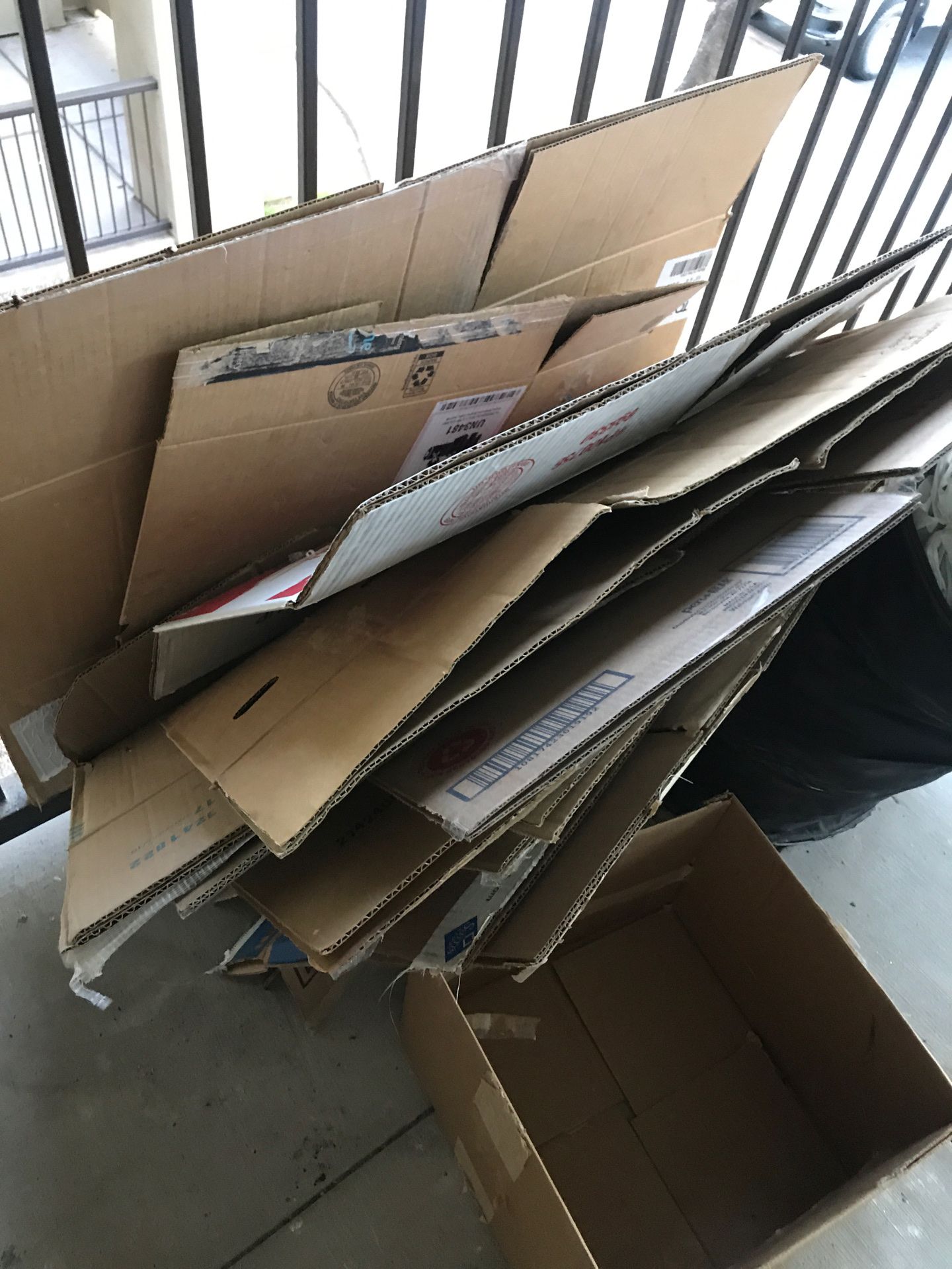 Free boxes and bubble wrap