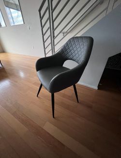 6 modern dining chairs