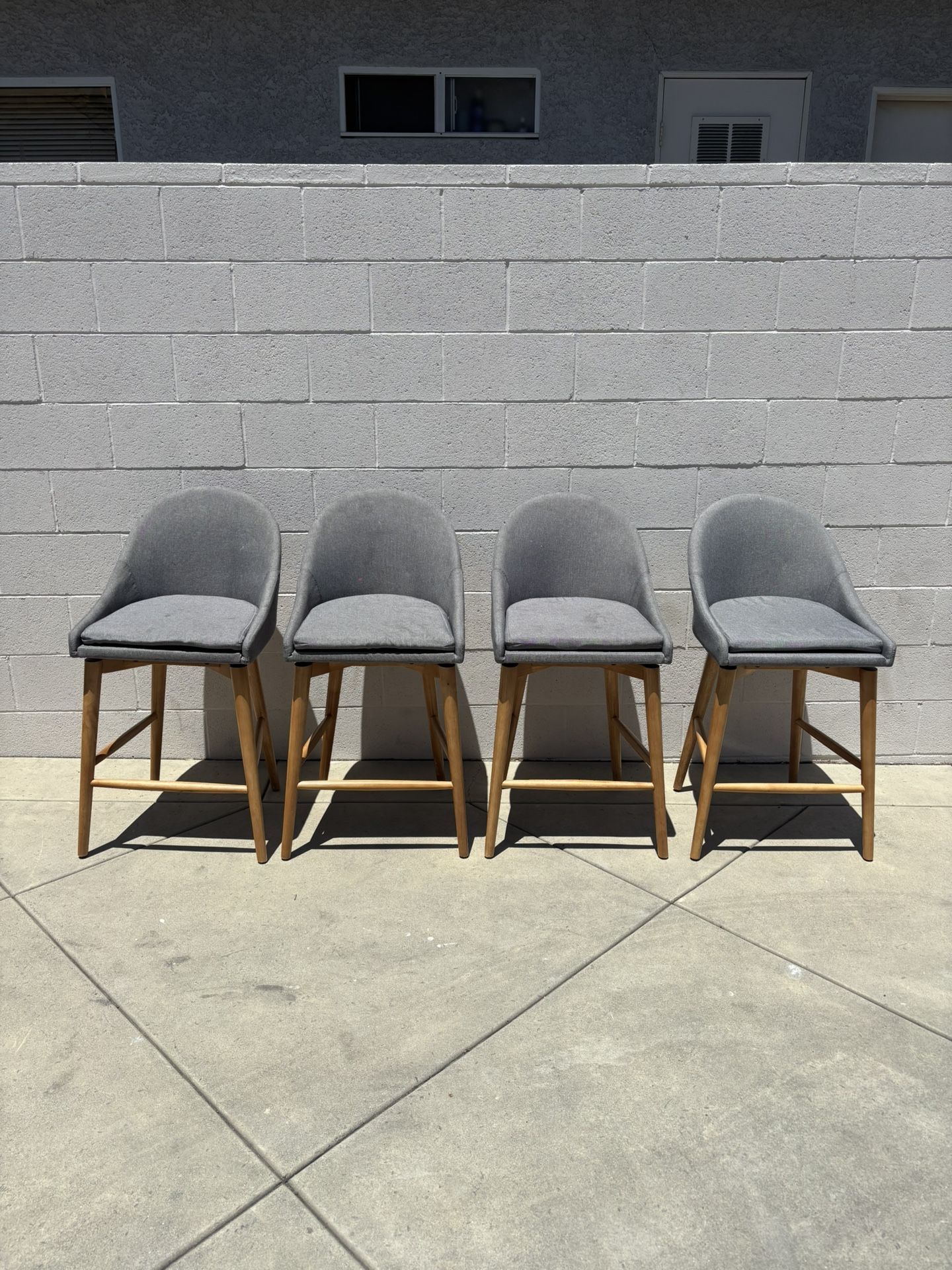 Counter Height Swivel Bar Stools